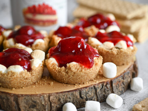 Strawberry S’mores Tarts