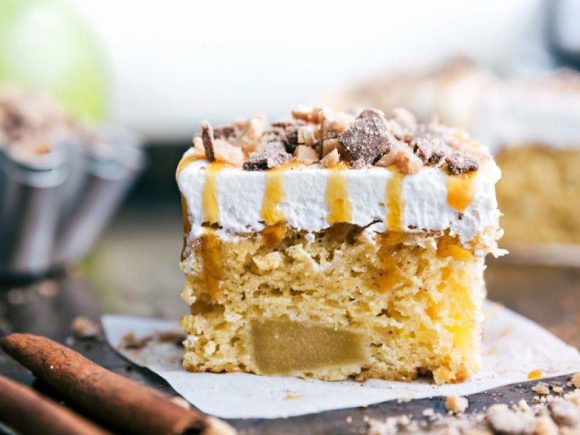 Caramel Toffee Apple Cake