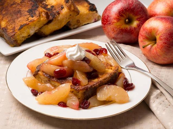 French Toast Apple Cobbler