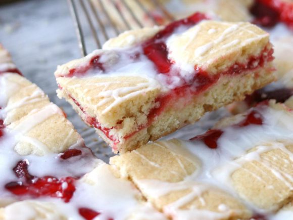 Strawberry Cobbler Bar Cookies