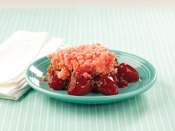 Strawberry Slow Cooker Scoop Cake