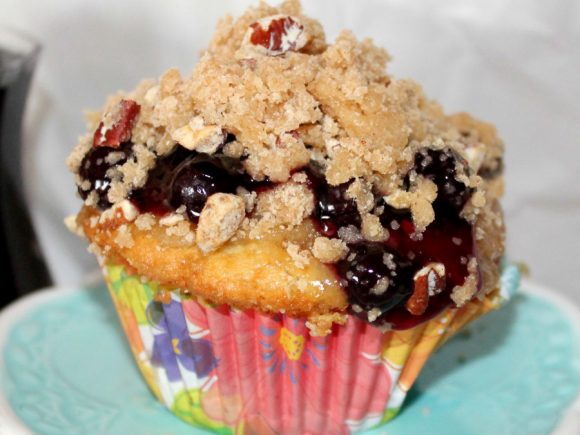 Blueberry Cobbler Cupcakes